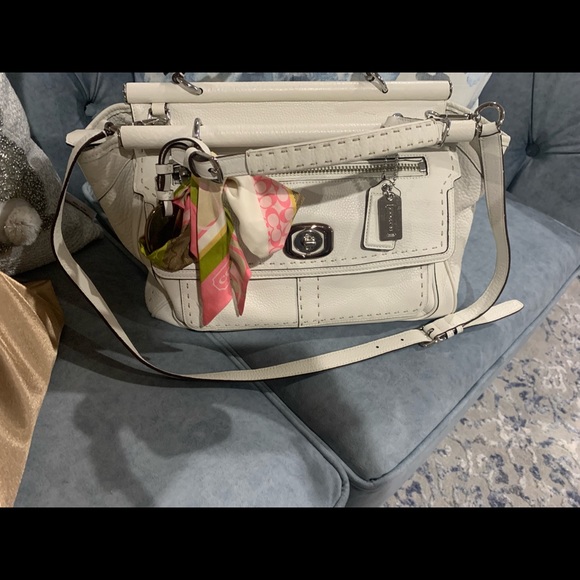 Gorgeous Coach handbag/shoulder bag - Picture 5 of 11